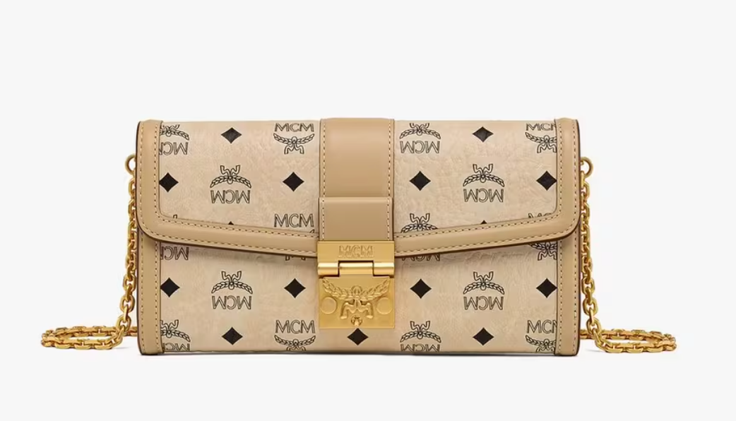 MCM Tracy Portemonnaie mit Kettenriemen in Visetos Beige