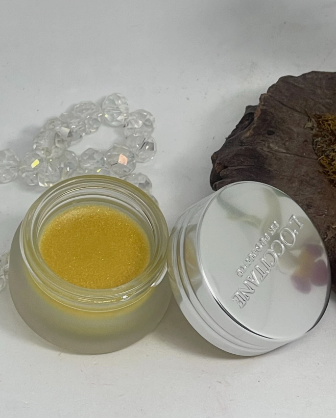 L’OCCITANE Glittering Touch 010 – Brillanter Mandarin Multi-Balsam